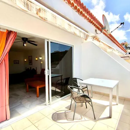 Apartment Estudio Solo Adultos A 9 Minutos A Pie De La Playa, Freewifi, Piscina Y Cerca De Playa De Las Americas En Sur De Tenerife *