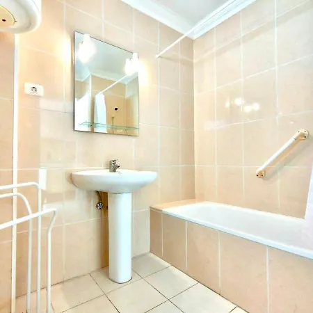 Lägenhet Estudio Solo Adultos A 9 Minutos A Pie De La Playa, Freewifi, Piscina Y Cerca De Playa De Las Americas En Sur De Tenerife Costa Adeje (Tenerife)