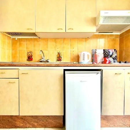 Estudio Solo Adultos A 9 Minutos A Pie De La Playa, Freewifi, Piscina Y Cerca De Playa De Las Americas En Sur De Tenerife Lägenhet *
