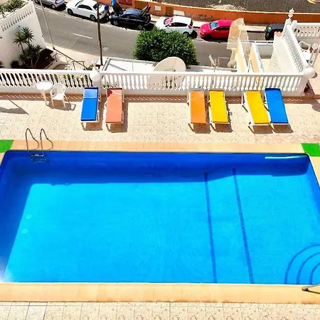 Lägenhet Estudio Solo Adultos A 9 Minutos A Pie De La Playa, Freewifi, Piscina Y Cerca De Playa De Las Americas En Sur De Tenerife